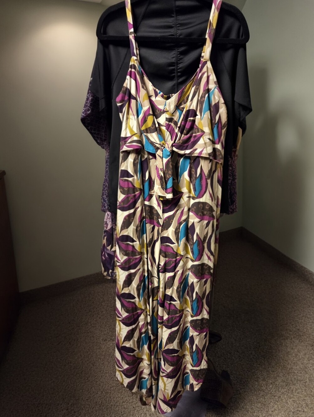 Sleeveless Wide-Leg Printed Jumpsuit in Cream with Multicolor Leaf Motif